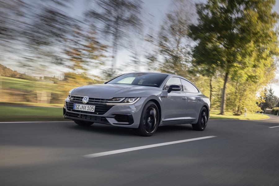  Volkswagen Arteon 4Motion R-Line Edition 2020 года  (фото 5 из 20)